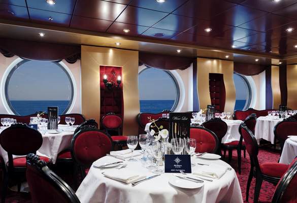 MSC Cruises MSC Fantasia Red Velvet Restaurant - Credit - Ivan Sarfatti - MSC Rights 6.jpg